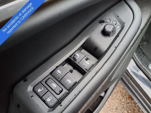 Used 2024 Jeep Grand Cherokee L Laredo w/ Luxury Tech Group I image 16