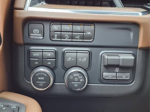 New 2026 Chevrolet Tahoe High Country image 10