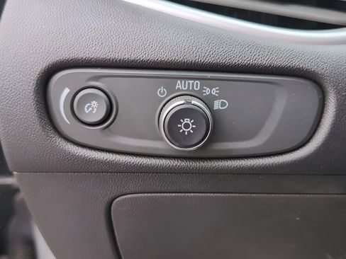 Used 2023 Chevrolet Malibu LT image 14