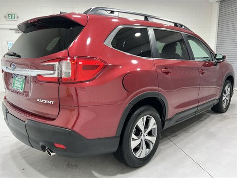 Certified 2024 Subaru Ascent Premium w/ Convenience Package image 8