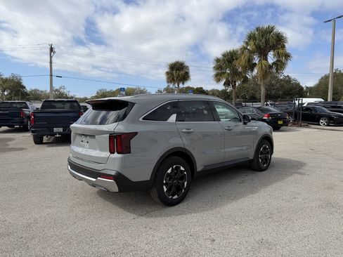 New 2026 Kia Sorento S AWD/4WD image 4