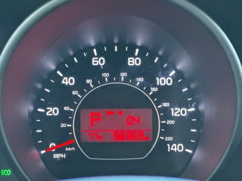 Used 2019 Kia Soul FWD image 24