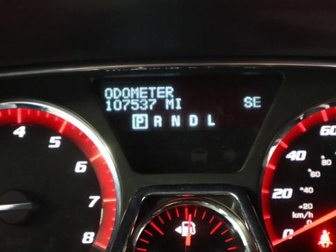 Used 2016 GMC Acadia SLT w/ Open Road Package AWD/4WD image 36