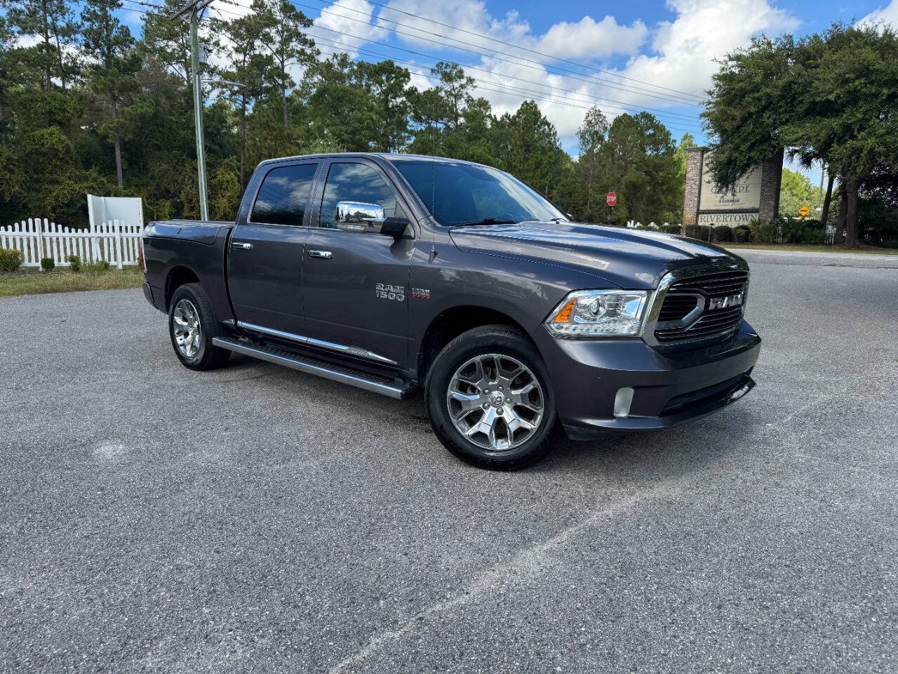 Used 2017 RAM 1500 Limited RWD image 8