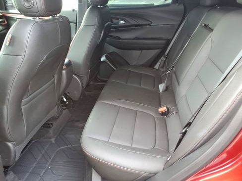 Certified 2025 Chevrolet TrailBlazer RS w/ Convenience Package FWD image 23