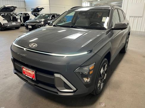 Used 2025 Hyundai Kona SEL AWD/4WD image 7