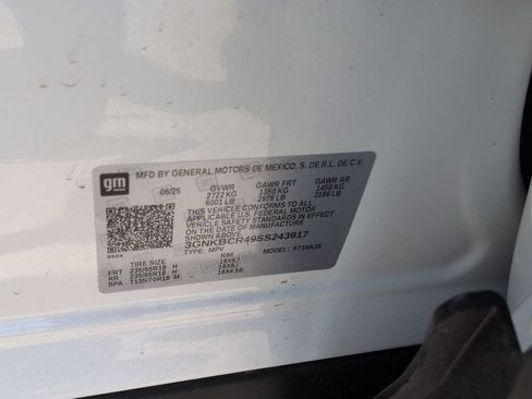 Used 2025 Chevrolet Blazer LT FWD image 35