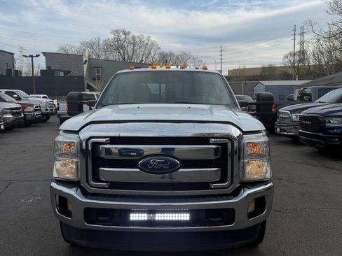 Used 2016 Ford F350 XLT AWD/4WD image 3