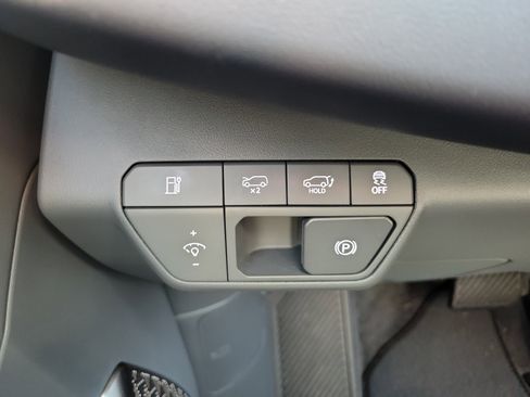 Certified 2026 Kia EV9 Light image 27