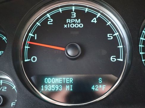 Used 2010 Chevrolet Silverado 2500 LTZ w/ Suspension Package, Off-Road image 44