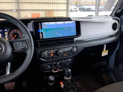 New 2026 Jeep Gladiator Sport image 6