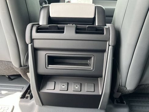 Certified 2025 Land Rover Defender 110 S AWD/4WD image 16