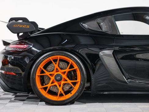 Used 2023 Porsche 718 Cayman GT4 RS RWD image 2