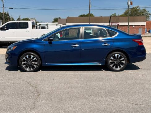 Used 2016 Nissan Sentra SR FWD image 6