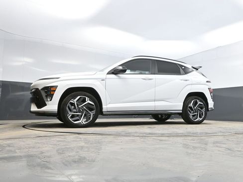 Used 2024 Hyundai Kona N Line image 34
