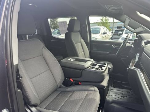 Used 2023 Chevrolet Silverado 1500 LT AWD/4WD image 27