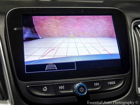 Used 2024 Chevrolet Malibu LT FWD image 20
