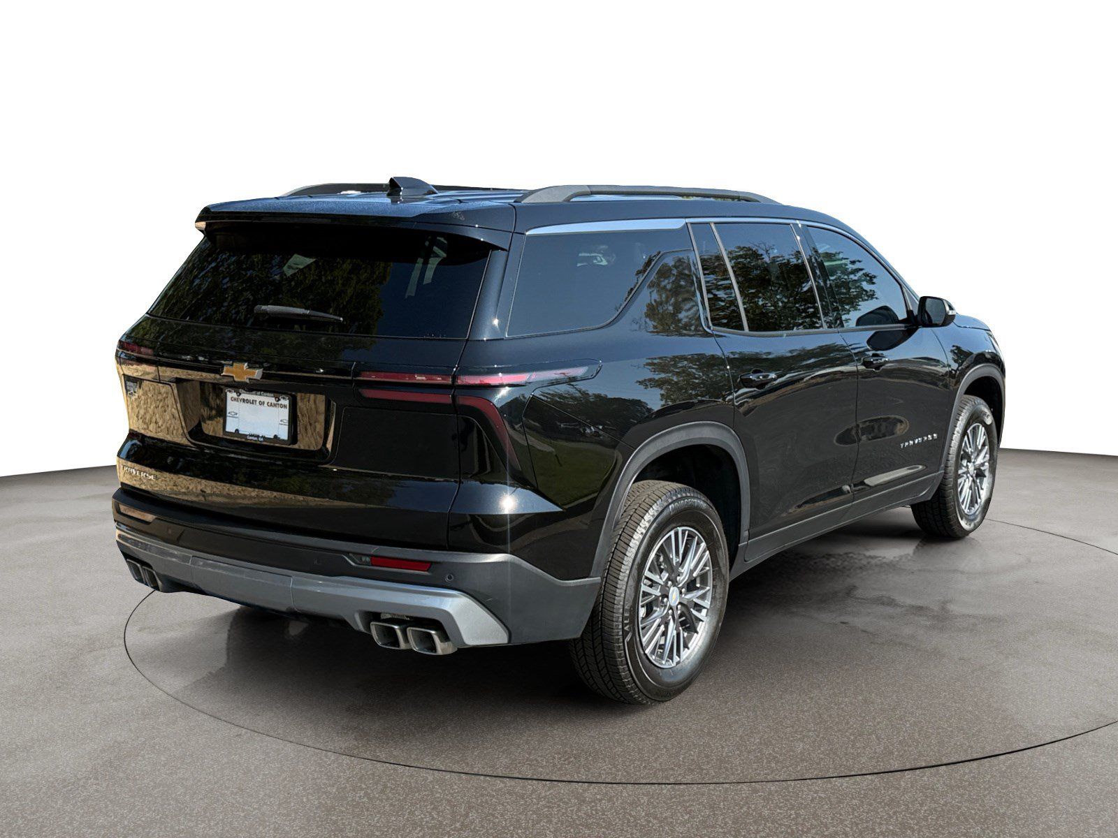 Used 2026 Chevrolet Traverse LT FWD image 5
