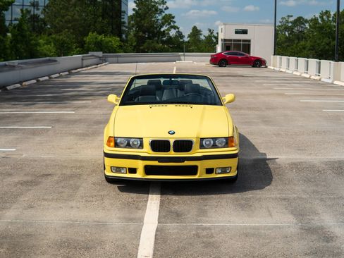 Used 1998 BMW M3 Convertible RWD image 4