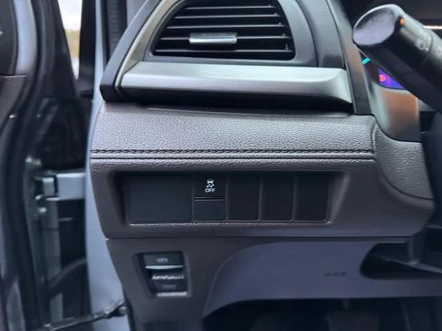 Used 2018 Honda Odyssey LX image 26