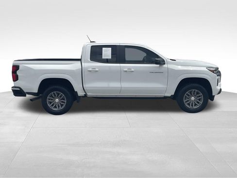 Used 2023 Chevrolet Colorado LT w/ LT Convenience Package III RWD image 2
