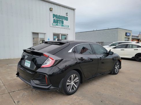 Used 2021 Honda Civic LX image 7