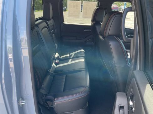 Used 2023 Nissan Frontier PRO-4X w/ Pro-4X Premium Package AWD/4WD image 20