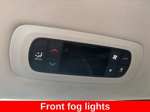 Used 2024 Chrysler Pacifica Touring-L FWD image 14