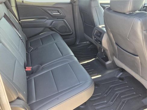 Used 2024 Chevrolet Silverado EV W/T AWD/4WD image 18