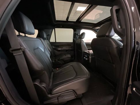 Used 2021 Ford Expedition Limited AWD/4WD image 23
