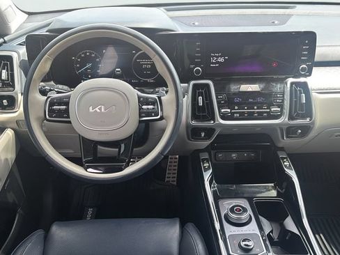 Used 2024 Kia Sorento SX Prestige AWD/4WD image 20