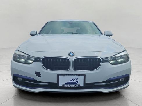 Used 2016 BMW 328i xDrive Sedan AWD/4WD image 3
