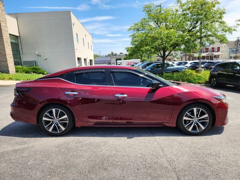 Used 2020 Nissan Maxima 3.5 S w/ Floor Mat Group FWD image 6