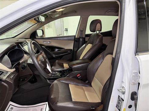 Used 2017 Hyundai Santa Fe Sport image 12