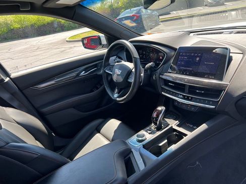 Used 2023 Cadillac CT5 Sport image 9