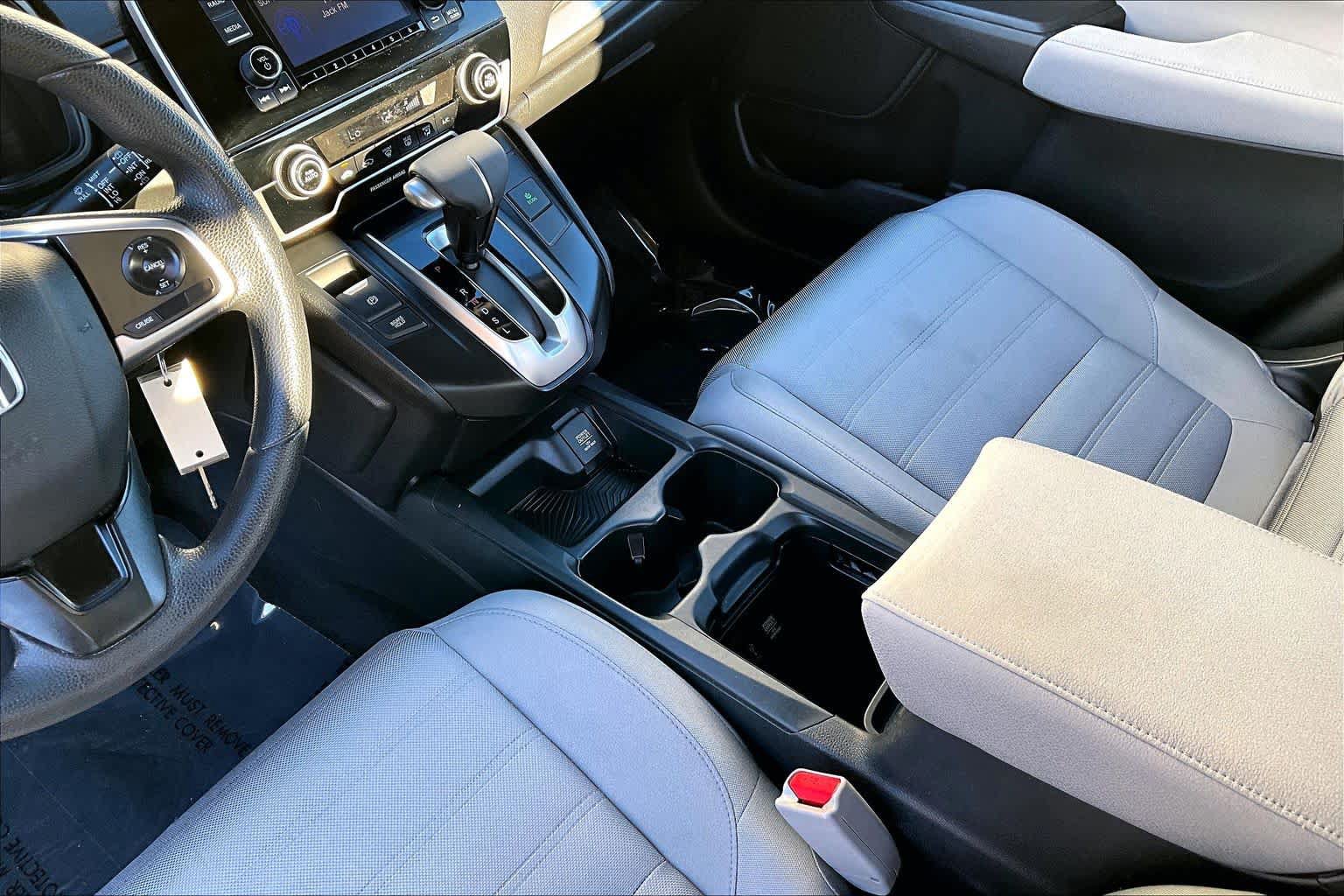 Used 2019 Honda CR-V LX image 16