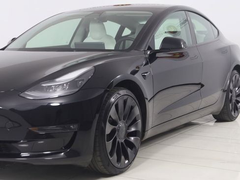 Used 2022 Tesla Model 3 Performance image 55