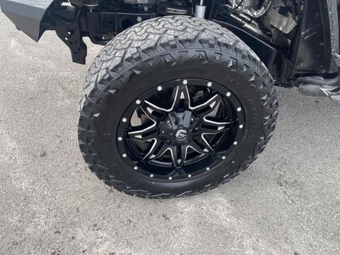 Used 2019 Jeep Wrangler Unlimited Sport S image 6