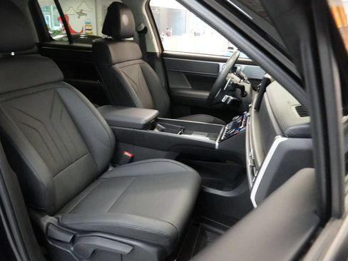 Used 2025 Hyundai Santa Fe SEL AWD/4WD image 37