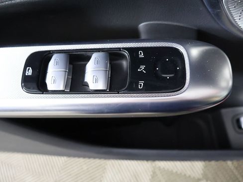 Used 2024 Mercedes-Benz GLC 300 4MATIC w/ AMG Line image 36