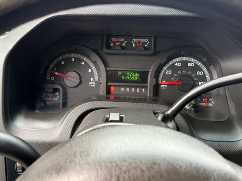 Used 2013 Ford E-150 and Econoline 150 w/ PWR Group RWD image 23