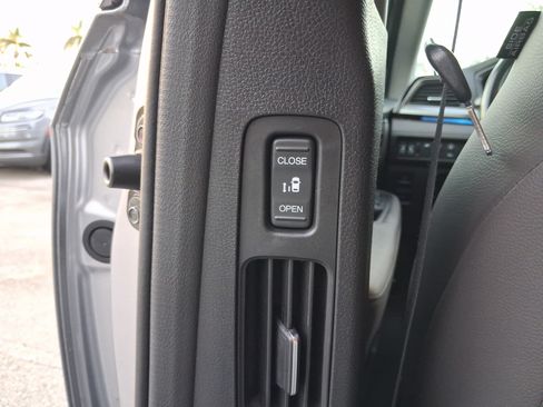 Used 2022 Honda Odyssey Touring image 10