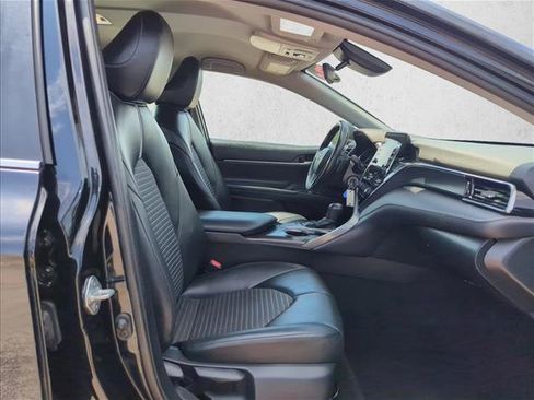 Used 2024 Toyota Camry SE FWD image 21