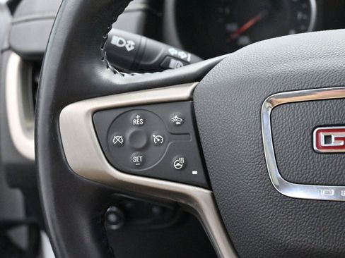 Used 2018 GMC Terrain Denali w/ Advanced Safety Package image 18