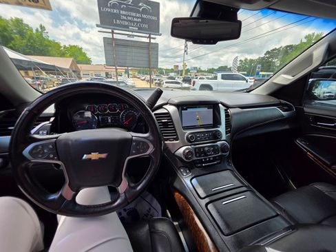 Used 2017 Chevrolet Tahoe Premier AWD/4WD image 13