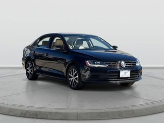 Used 2018 Volkswagen Jetta SE video 1