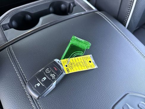 New 2026 RAM 1500 Laramie w/ Trailer Tow Group image 30