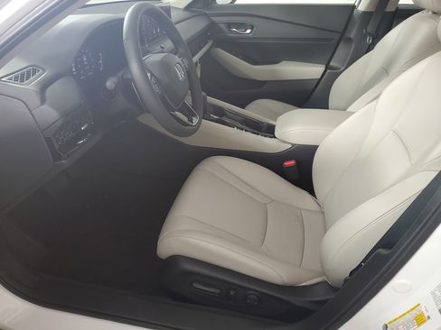 New 2026 Honda Accord EX-L image 11