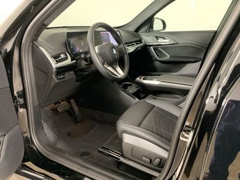 Used 2025 BMW X1 xDrive28i AWD/4WD image 29