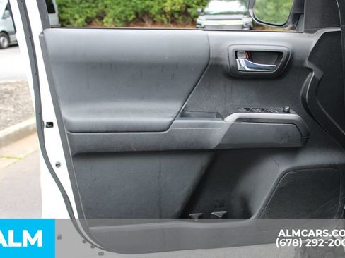 Used 2021 Toyota Tacoma TRD Sport RWD image 15